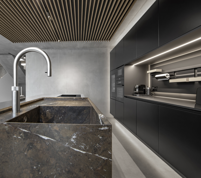 Halecrest Kitchen 8